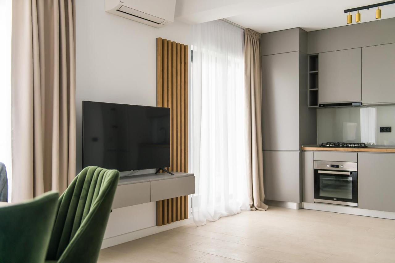 Luxury Promenada Apartment - Frontal Beachfront Mamaia Nord Năvodari Zewnętrze zdjęcie