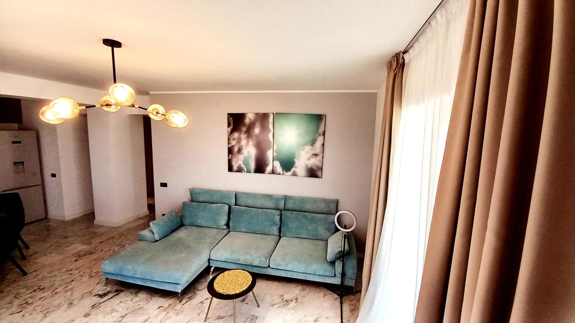 Luxury Promenada Apartment - Frontal Beachfront Mamaia Nord Năvodari Zewnętrze zdjęcie